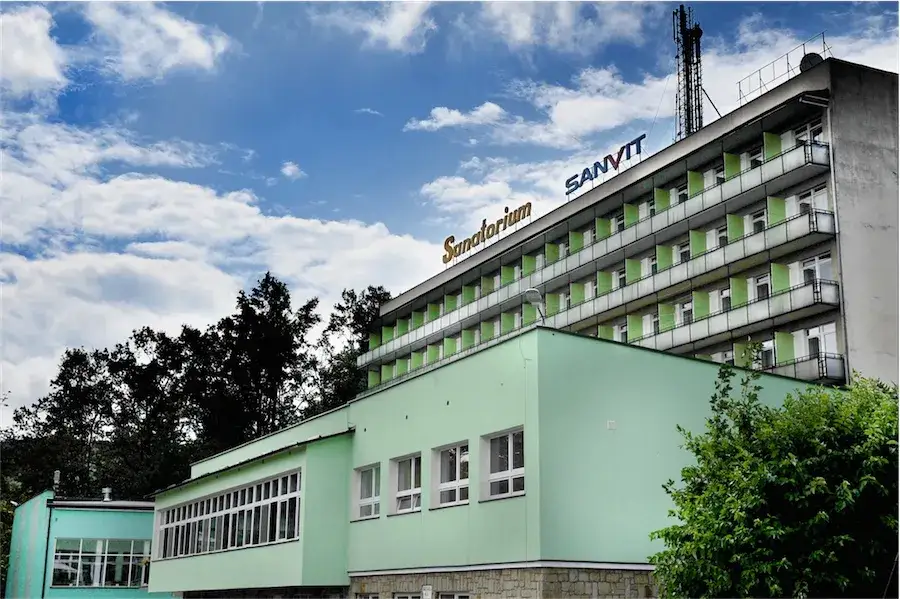 Zdjęcie Sanatorium Sanvit Iwonicz-Zdrój: skuteczne leczenie i relaks w uzdrowisku