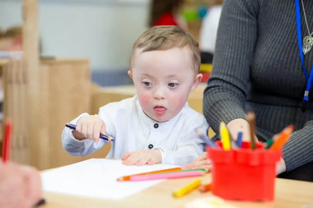 Zdjęcie Syndrom: Definicja, r&oacute;żnice z chorobą. Rozwiąż medyczną zagadkę!