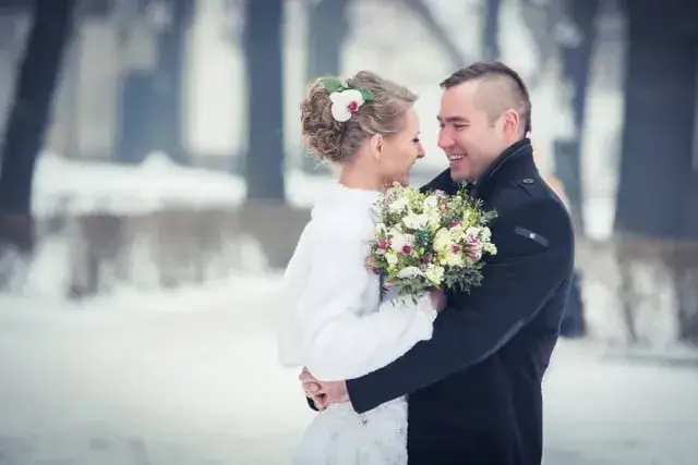 Zdjęcie Czy w adwencie można robić wesele? Odpowiedzi na ważne pytania