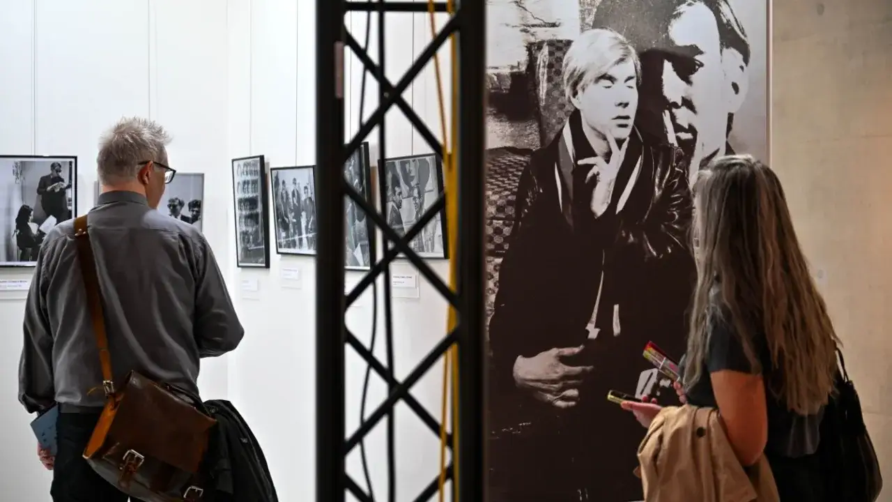 Zdjęcie Pop art Warhol: jak jego sztuka zmieniła kulturę masową