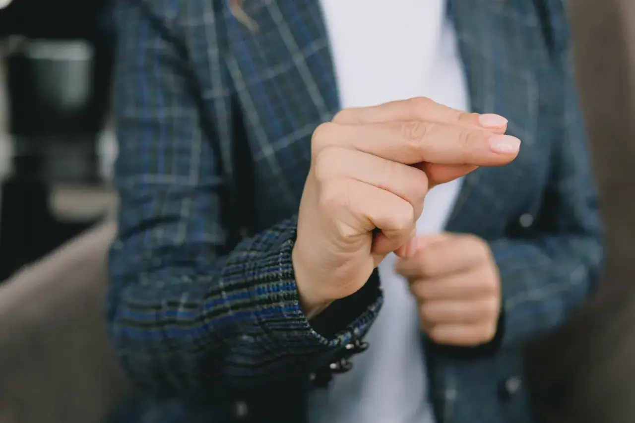 Zdjęcie Kształcenie osób niesłyszących w Polsce: wyzwania i możliwości edukacyjne