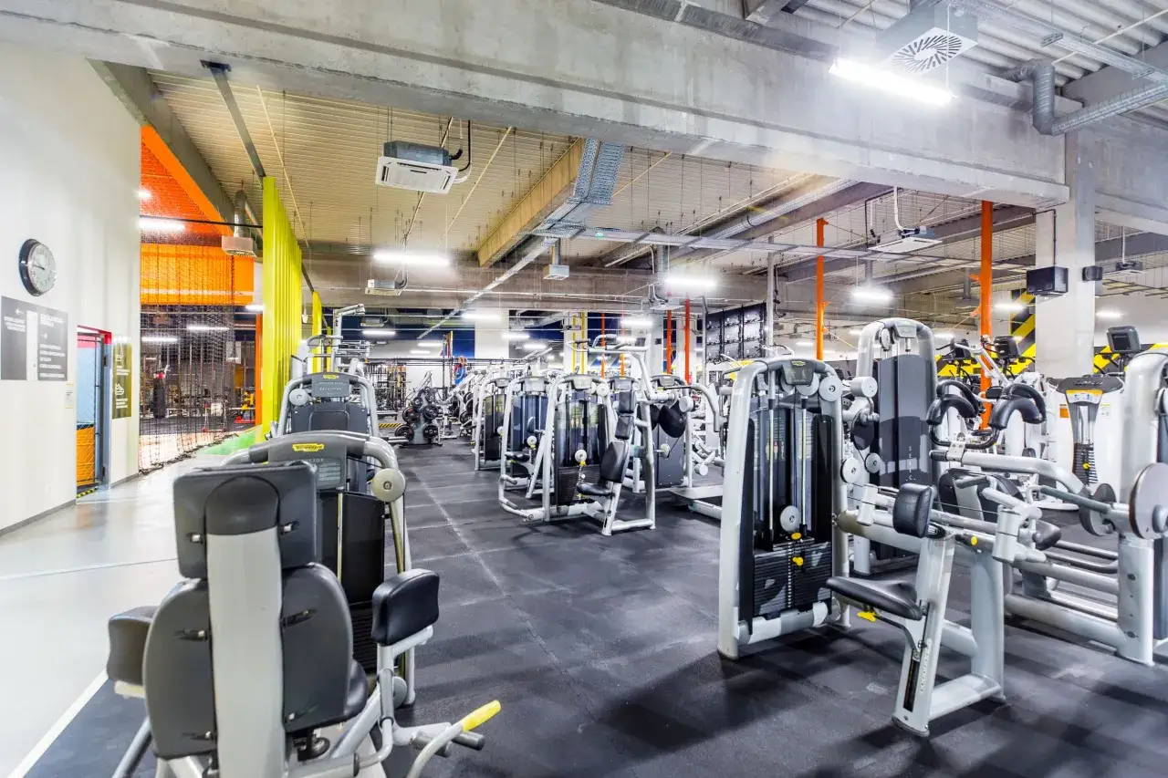 Zdjęcie Fitness Platinium Kraków Bratysławska: Siłownia XXL - Opinie, Ceny, Godziny