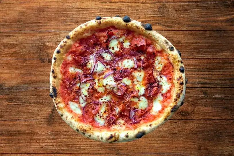 Zdjęcie Pizza Diavola : Quels Ingrédients pour un Piquant Vraiment Italien ?