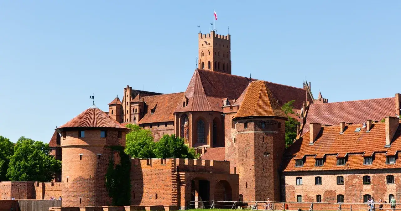 Zdjęcie Największy pałac w Polsce: Fascynująca historia i unikalne cechy