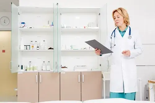 Zdjęcie ¿Es posible en la farmacia de guardia comprar medicamentos sin receta?