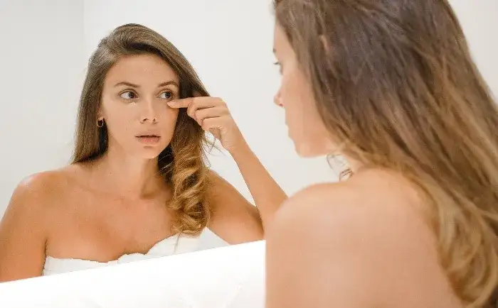 Zdjęcie Czy krem BB można stosować pod oczy? Odkryj skutki i porady