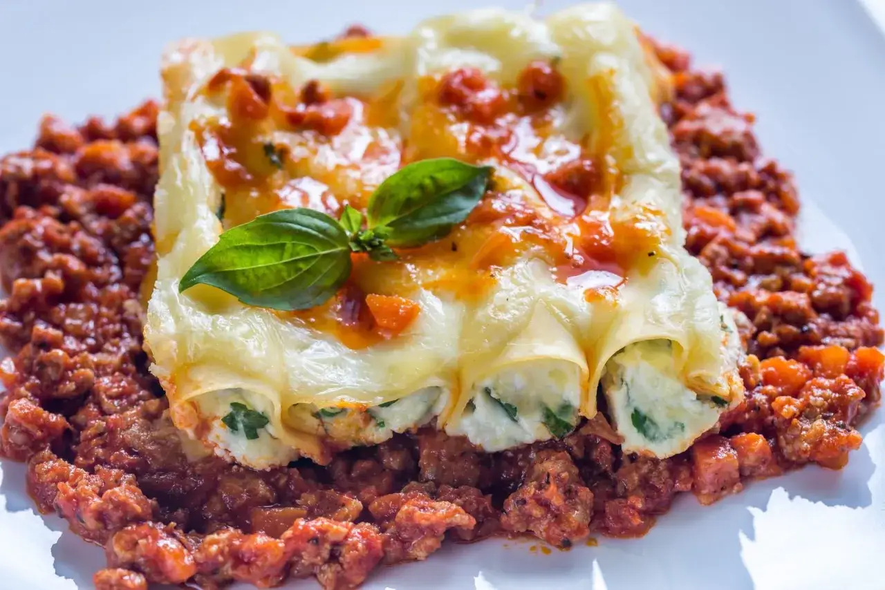 Nadziewanie cannelloni bez bałaganu? Poznaj triki eksperta!