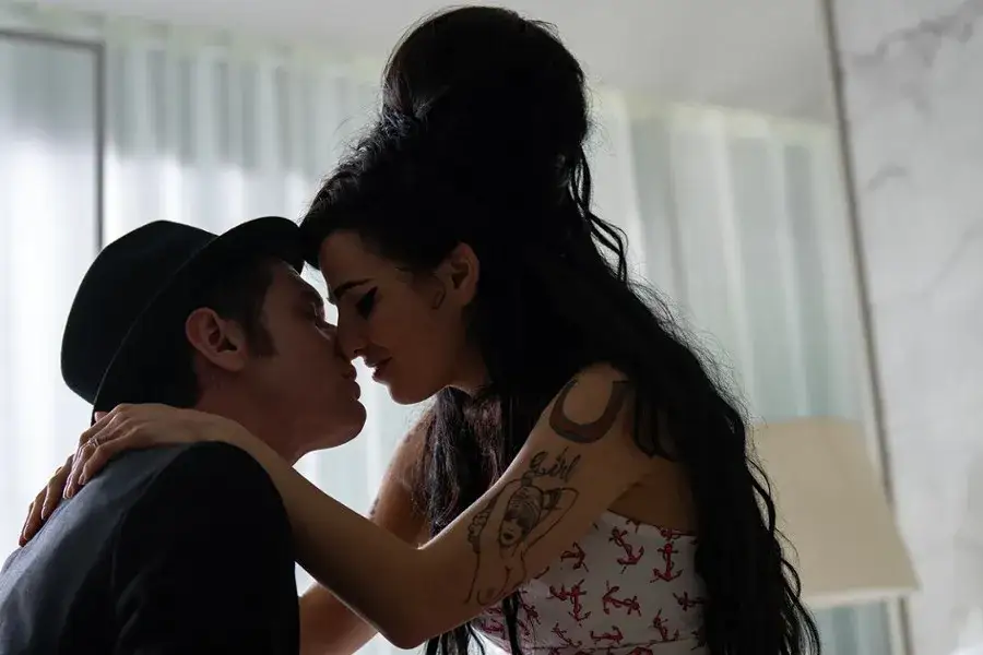 Szokująca historia życia Amy Winehouse. Relacja z premiery filmu o tragicznej gwiezdzie