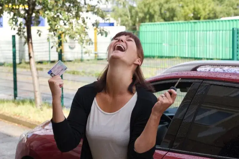 Ile procent trzeba zdobyć, żeby zdać teorię na prawo jazdy?