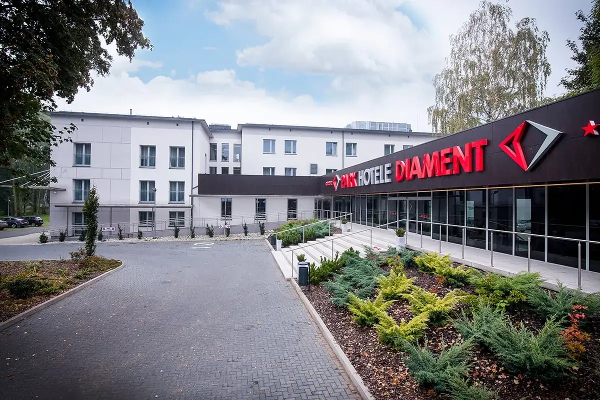 Hotel Diament Zabrze: Komfort, kuchnia, konferencje. Czy to Twój wybór?