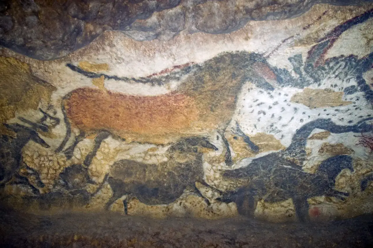 Malarstwo prehistoryczne: Odkryj najstarsze dzieła sztuki świata