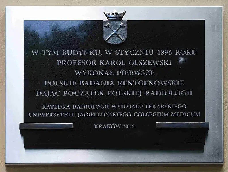 Kto odkrył promienie X i jak zmieniły świat nauki?
