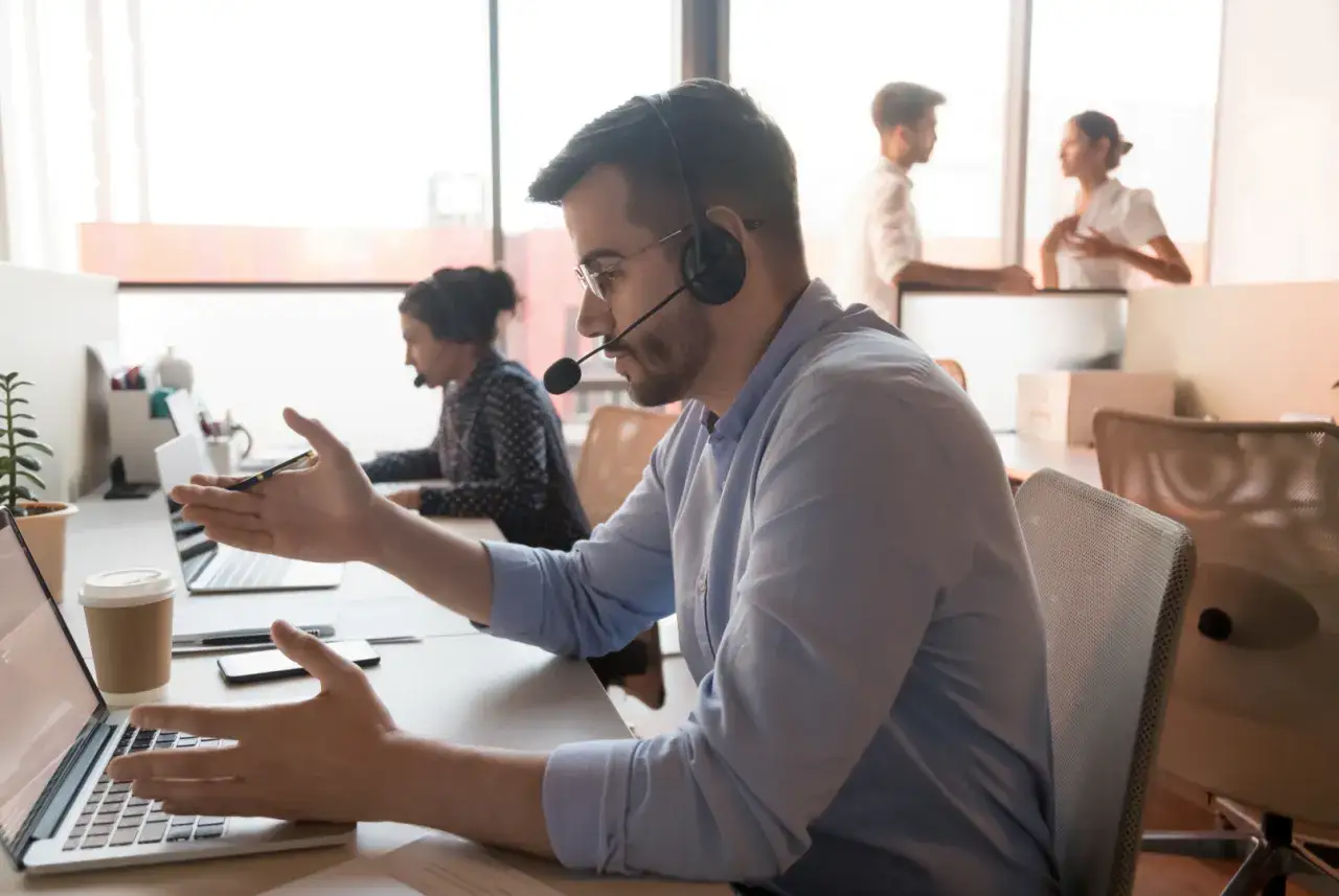 Telemarketing Cię nęka? Zablokuj niechciane połączenia raz na zawsze!