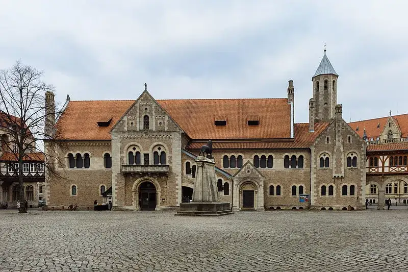 Brunszwik atrakcje: odkryj niezwykłe miejsca, które musisz zobaczyć