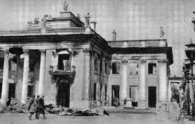 W którym roku powstały łazienki warszawskie? Odkryj ich historię