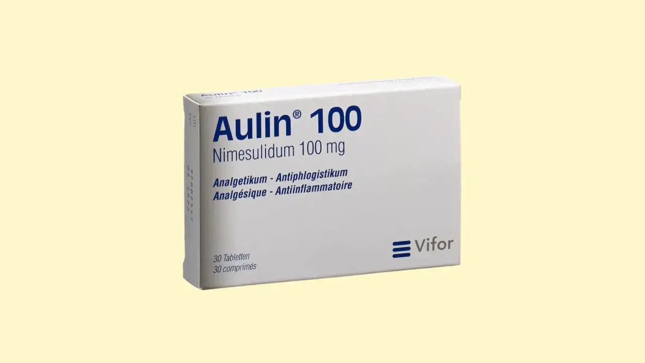 Opakowanie Aulin 100 mg z nimesulidem. Informacje o tym, jak długo działa Aulin, znajdują się w ulotce.
