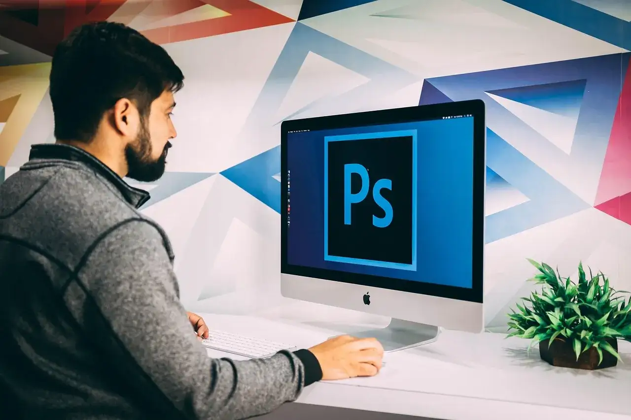 Jak obrobić zdjęcia w Photoshopie? Zostań mistrzem edycji!