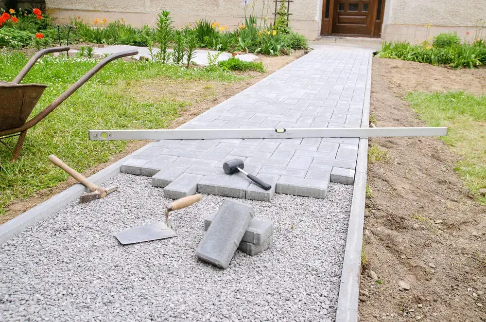 Jaki żwir do murowania wybrać? Poradnik dla trwałych i solidnych konstrukcji