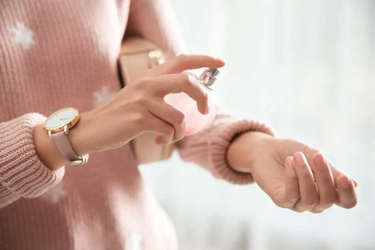 Kto reklamuje perfumy Si? Poznaj ambasadora i najnowsze kampanie