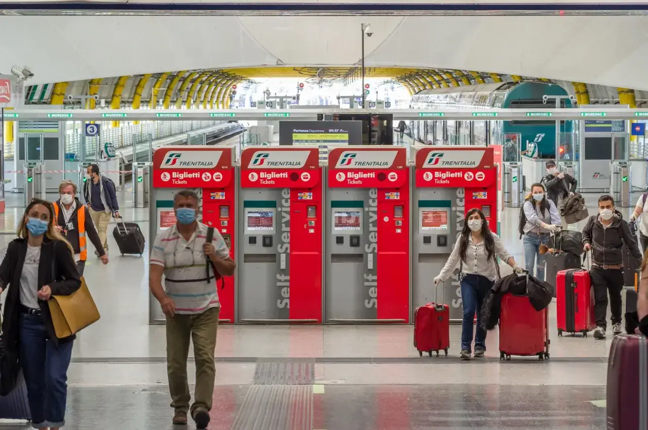 Jak dojechać z lotniska Rzym Fiumicino do centrum bez zbędnych kosztów
