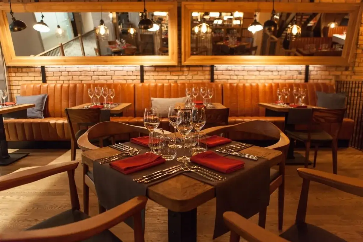 Bochnia kulinarnie: Odkryj najlepsze restauracje i kawiarnie