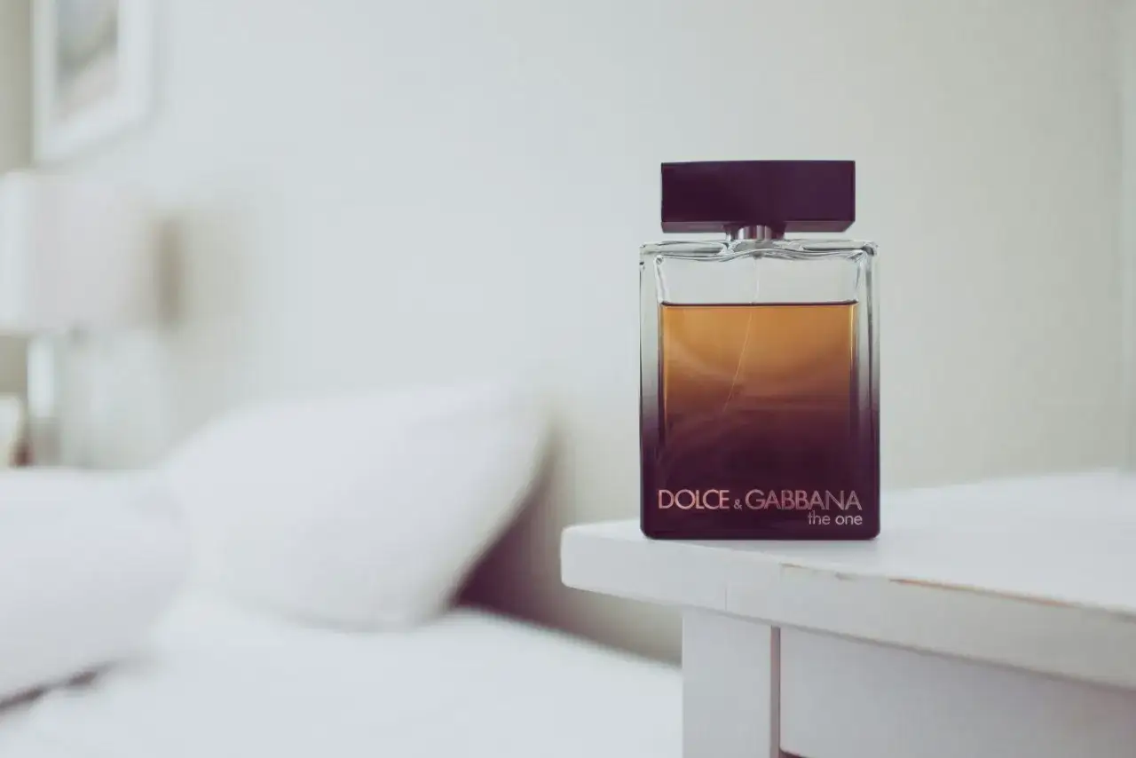 Gdzie kupić perfumy być może? Odkryj najlepsze sklepy i oferty