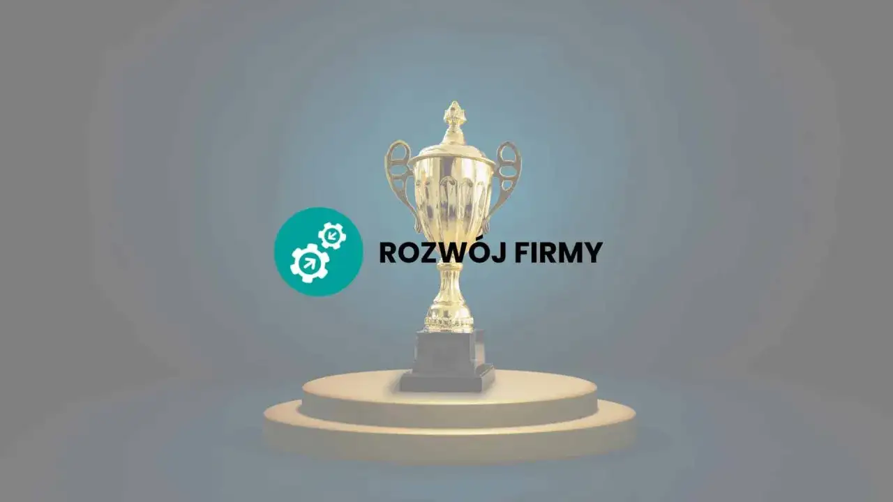 Złoty puchar na podium, symbol sukcesu i rozwoju firmy. Jubileuszówka dla najlepszych!