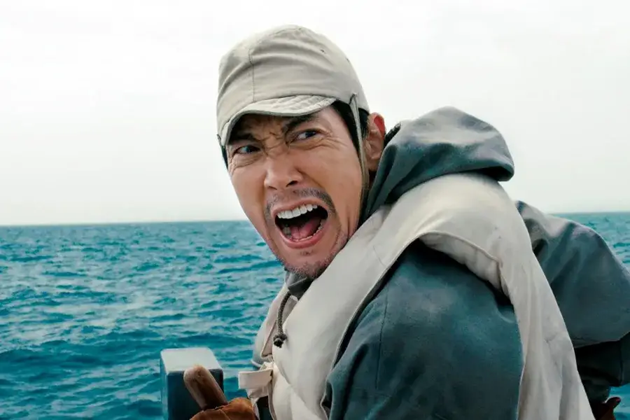 Godzilla Minus One recenzja filmu Filmweb - Potwór rozpada się w pełnej mrocznego napięcia fabule
