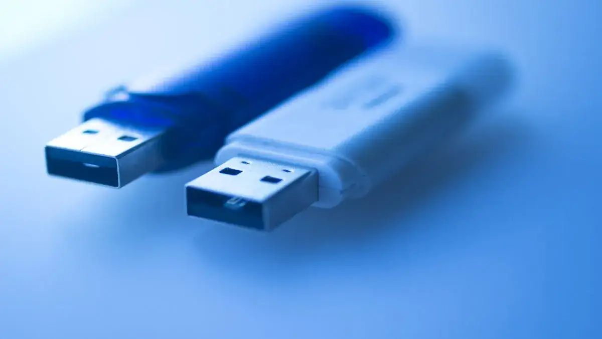 Dlaczego komputer nie widzi pendrive? Oto najczęstsze przyczyny i rozwiązania