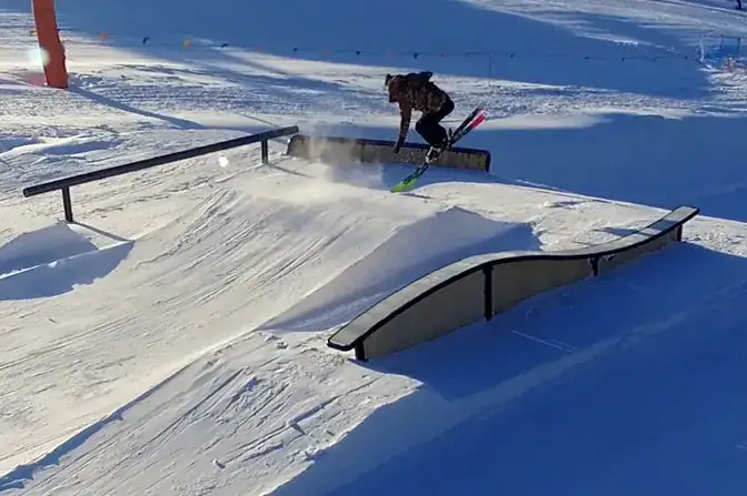 Najlepsze snowparki w Polsce: gdzie jeździć na nartach i snowboardzie