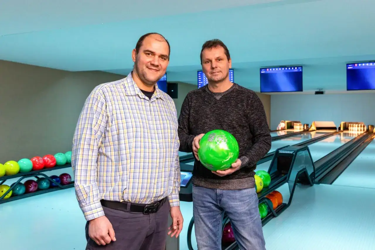 Störkrug Plate: Deutsche Küche, Bowling & mehr Alle Infos