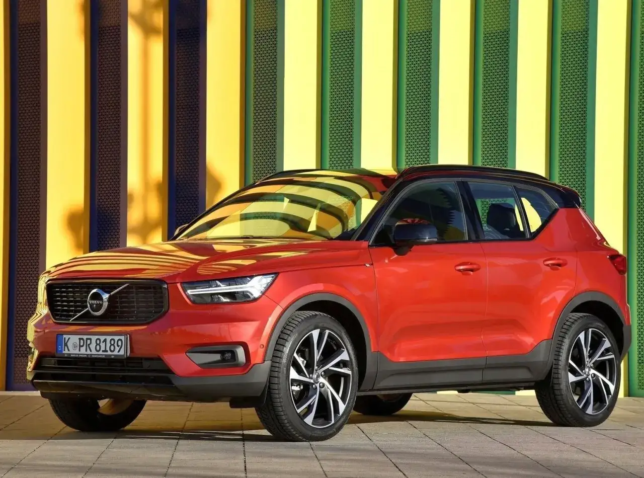 Volvo XC40 - Opinie, wady i silniki. Czy to SUV wart swojej ceny?