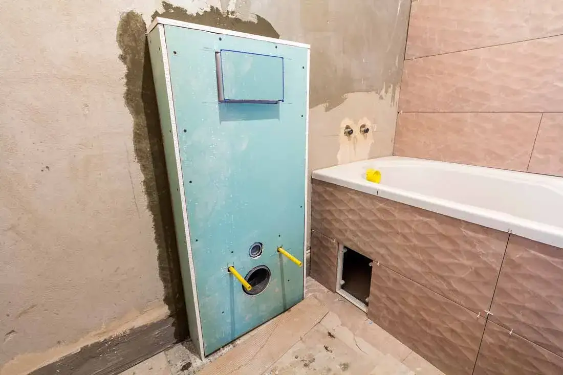 Ile kosztuje montaż stelaża WC: sprawdzona aktualna cena za usługę