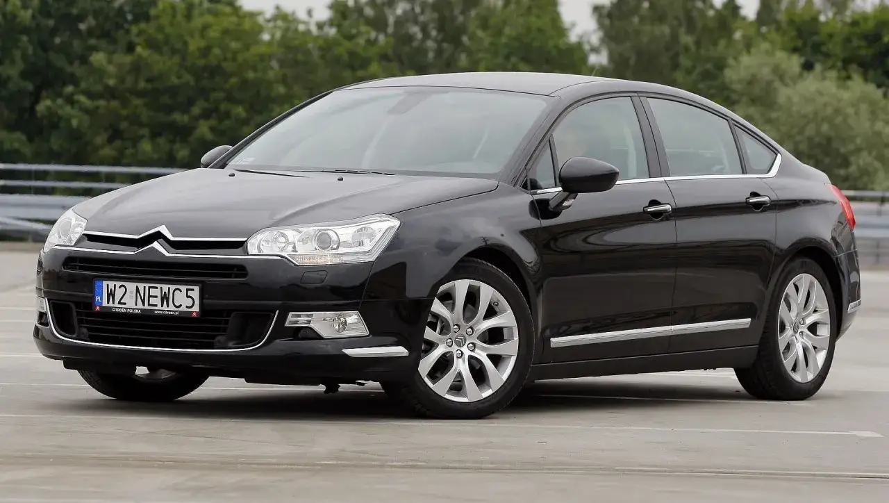 Citroen C5 jaki silnik wybrać - uniknij problemów z silnikiem