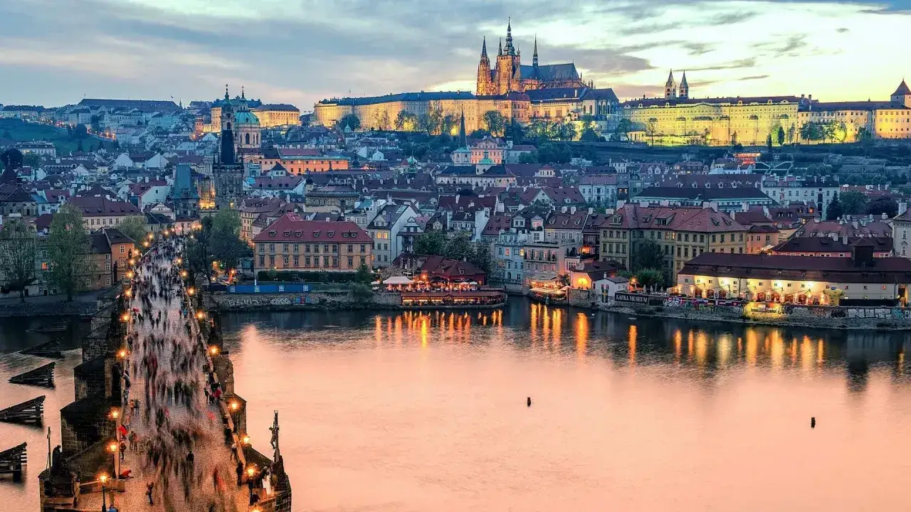 Ile kosztują pamiątki w Czechach? Sprawdź ceny i najlepsze zakupy