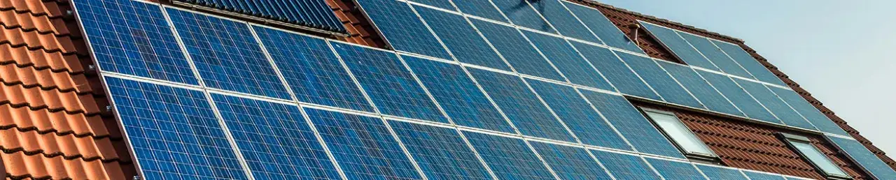Combien coûte les panneaux photovoltaïques : évitez les mauvaises surprises