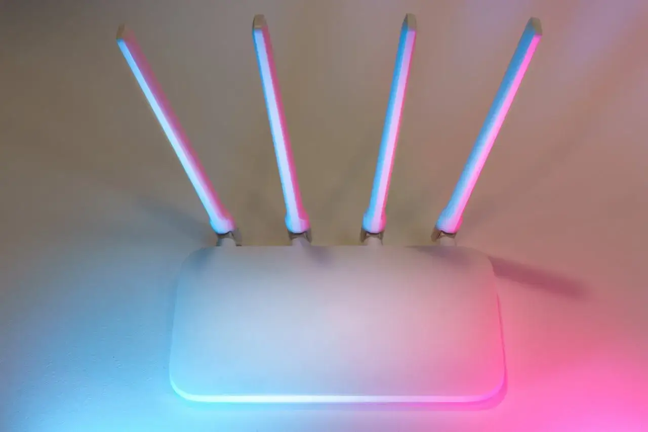Jak podłączyć i skonfigurować router? Krótka instrukcja