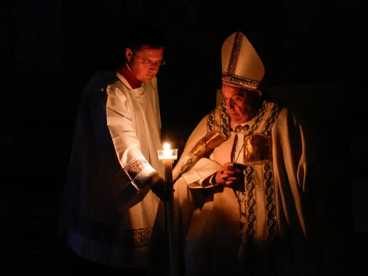 Kto zniósł post w Wigilię? Niespodziewana decyzja papieża Jana Pawła II