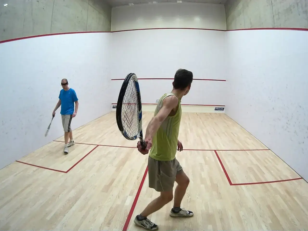 Najlepsze miejsca do gry w squash w Bydgoszczy - oferty i wydarzenia