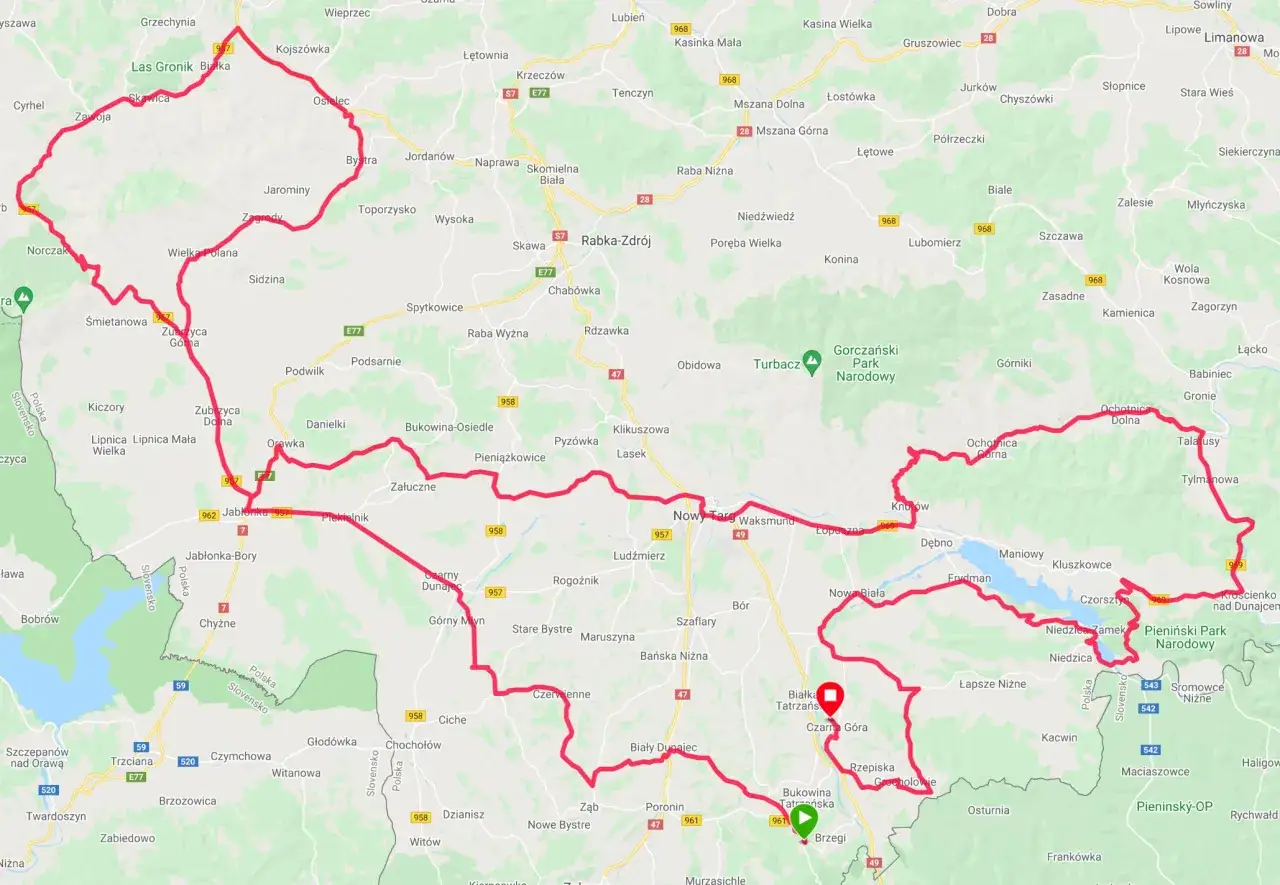 Mapa drogowa z zaznaczoną czerwoną trasą motocyklową przez Podhale i Pieniny.