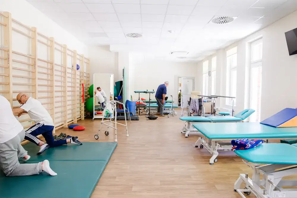 Rehabilitacja po bajpasach gdzie znaleźć najlepsze ośrodki i programy