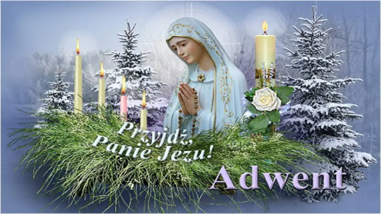 Druga niedziela adwentu ewangelia. Matka Boża z różańcem w dłoniach, płonące świece i choinki w zimowej scenerii.