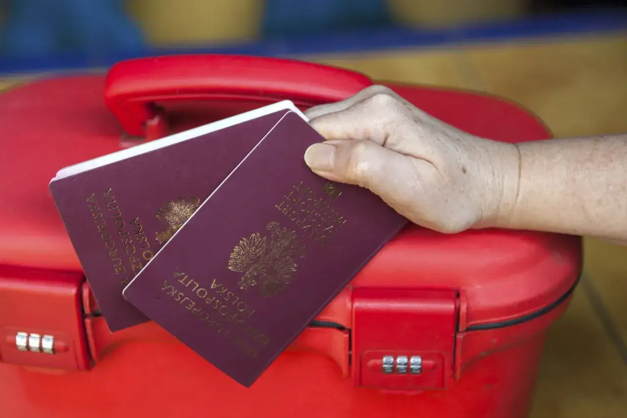 Ile trwa produkcja paszportu? Sprawdź, jak uniknąć opóźnień