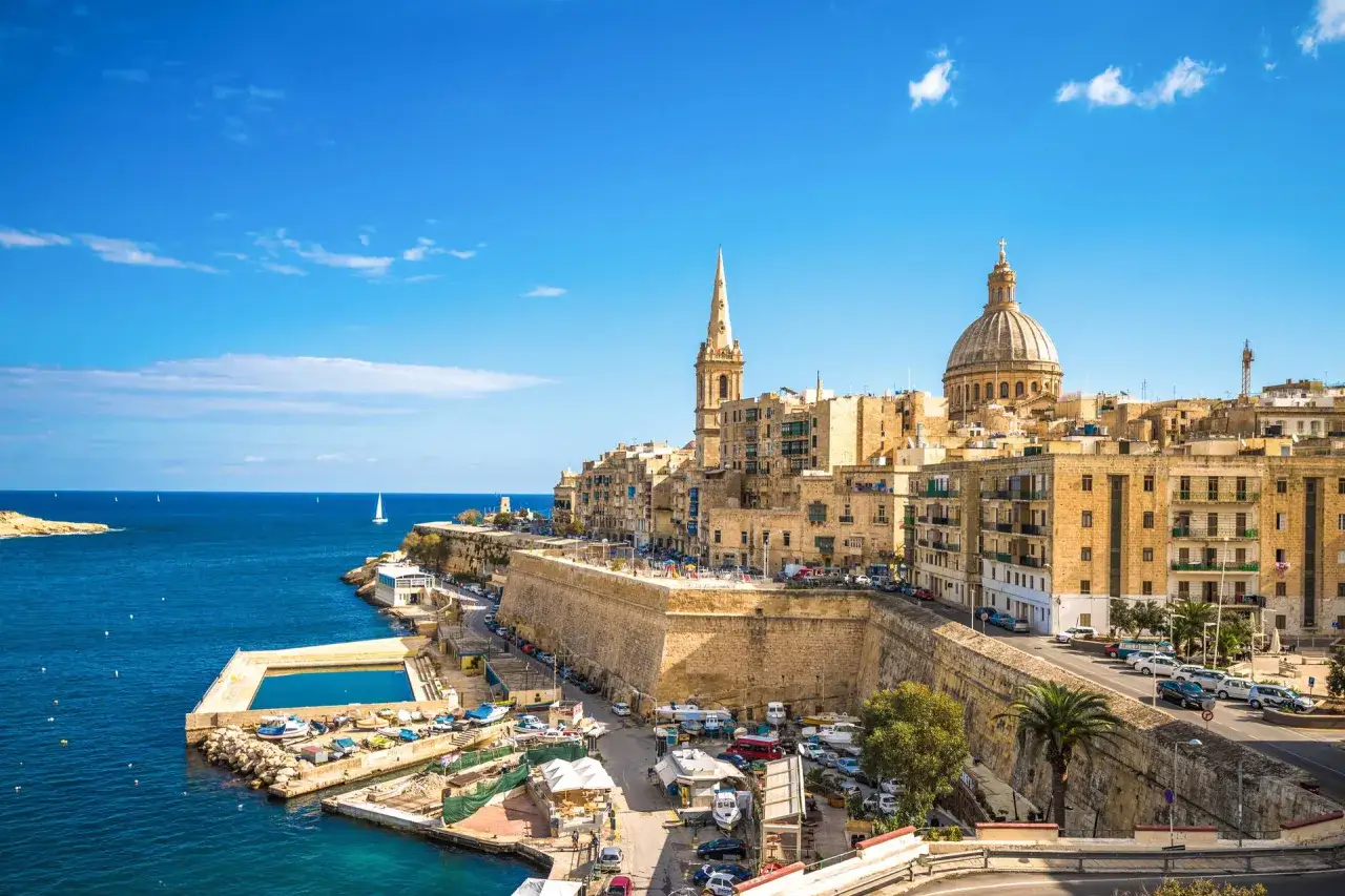 Malta dowód czy paszport: co musisz wiedzieć przed podróżą?
