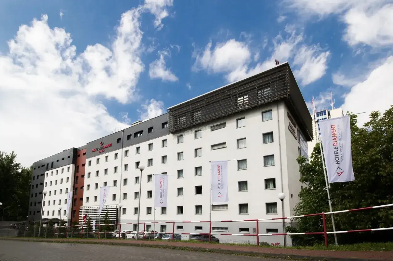 Hotel Diament Spodek Katowice: Czy to idealny nocleg dla Ciebie?
