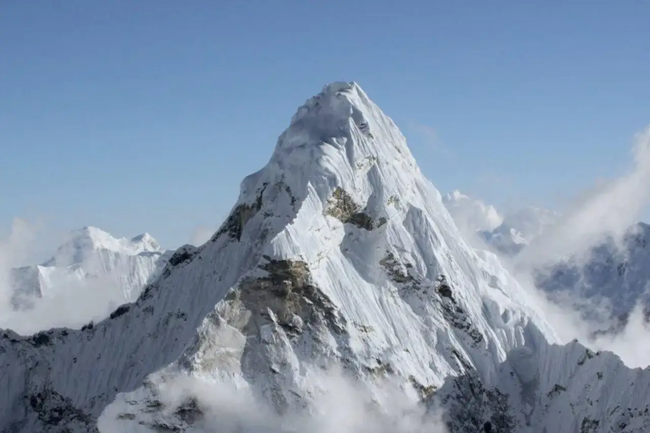 Las 20 montañas más altas del mundo que no puedes dejar de conocer