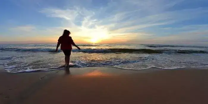 Najczystsza woda w Bałtyku: 7 polskich plaż z krystalicznie czystą wodą