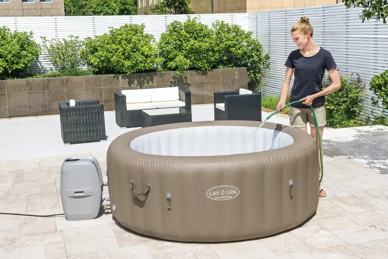 Najlepsze cechy Bestway Lay-Z-Spa Palm Springs, które musisz znać