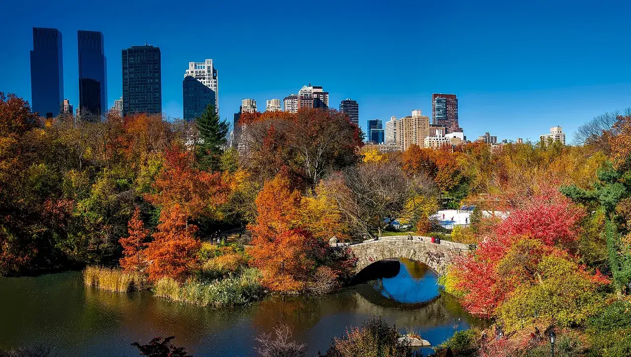 Central Park Attraktionen: Ihr Guide für New Yorks grüne Lunge