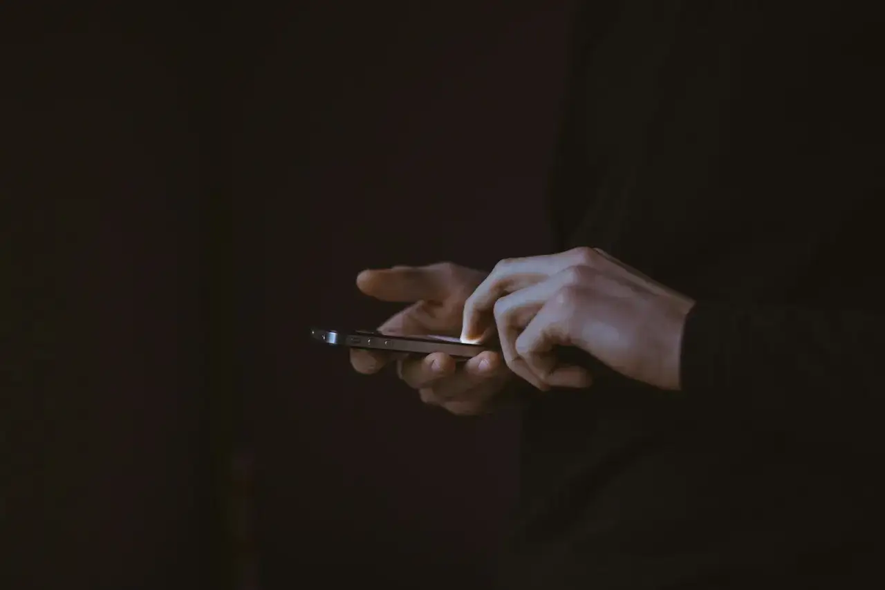 Jak zrestartować Messengera? Szybkie rozwiązania problemów